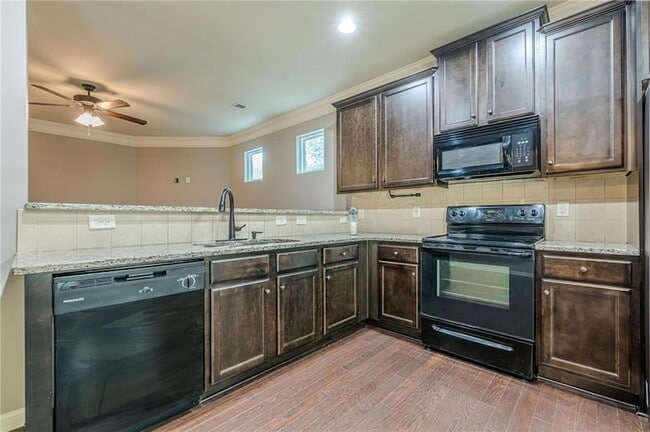 Building Photo - 3446 Greyhawk Crossing