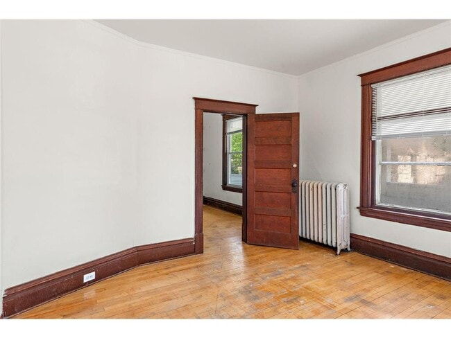 Building Photo - 2703 N Humboldt Ave