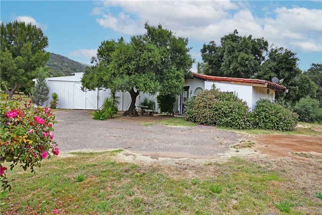 Building Photo - 17825 Bear Valley Ln
