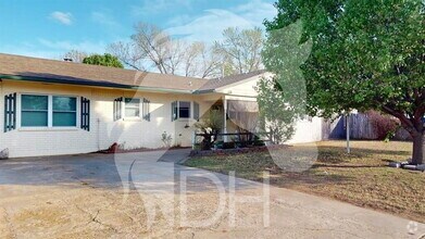Building Photo - "Charming 3-Bed Home  in Woodward!"