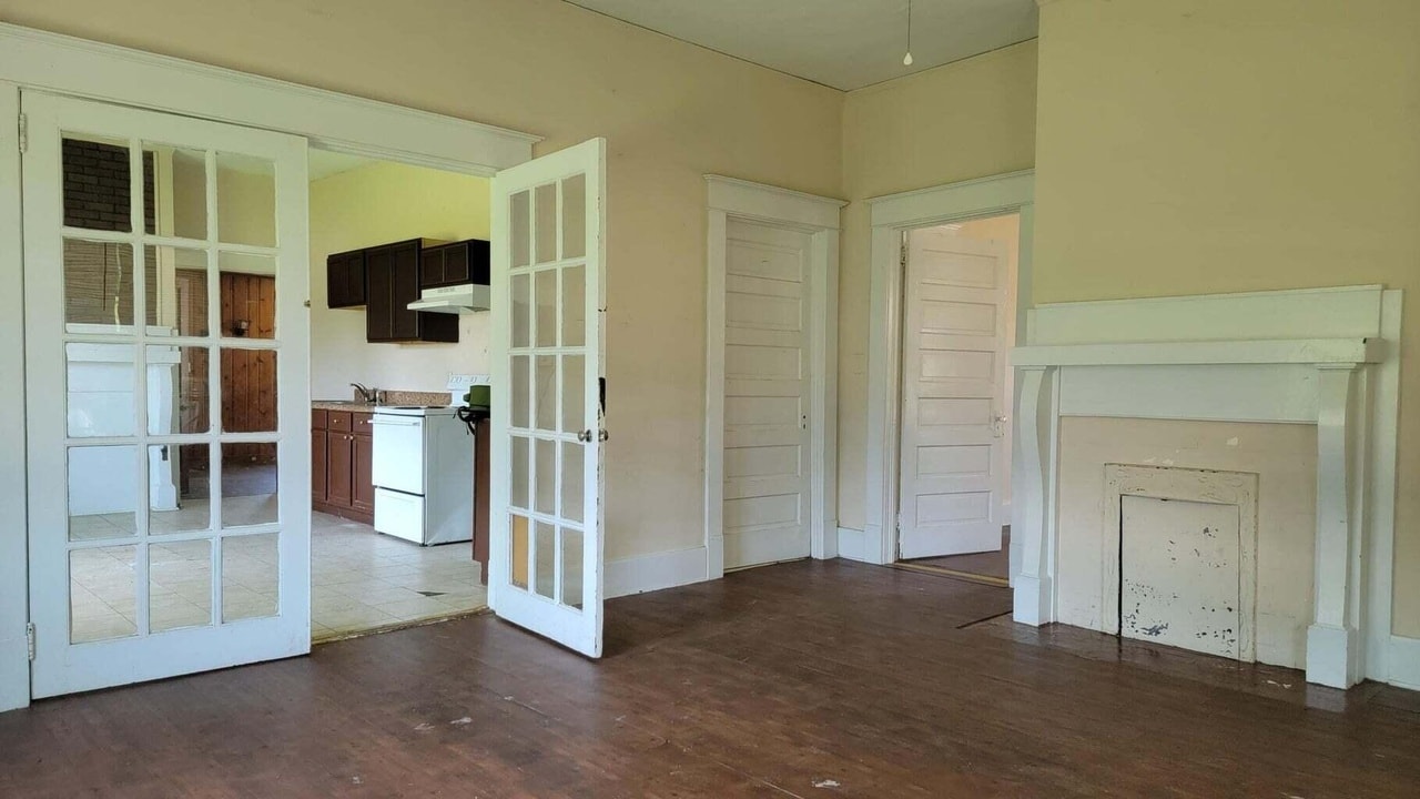 Building Photo - 1728 Telfair St