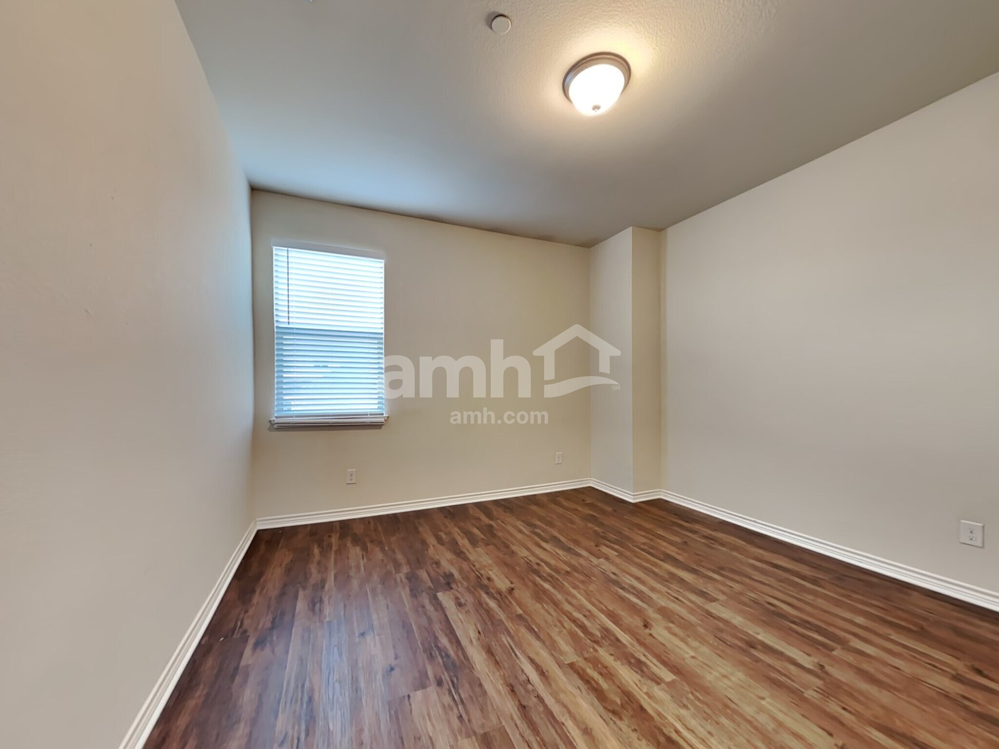 Building Photo - 5513 Soledad Dr