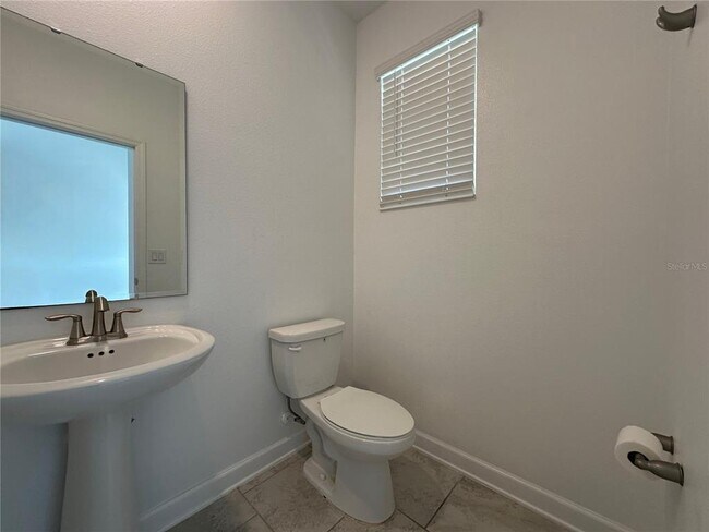 Building Photo - 2989 Howley Aly