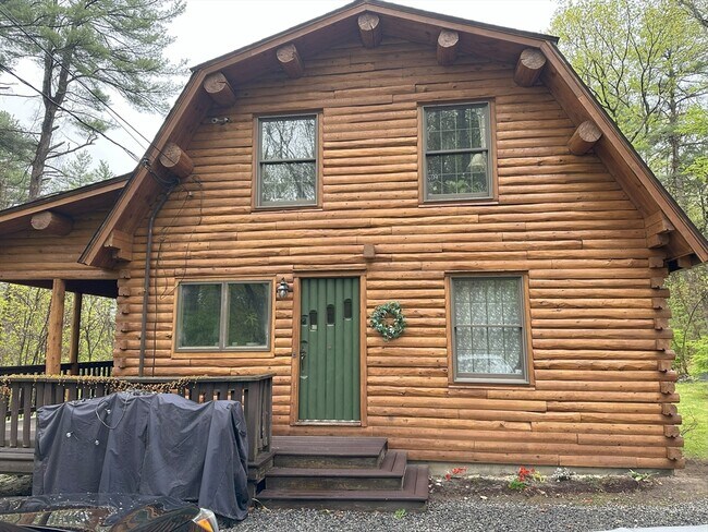 Building Photo - 807 Boston Post Rd