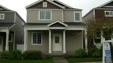 Building Photo - Come Home to Edgewater