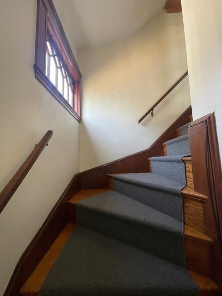 Building Photo - 138 North St