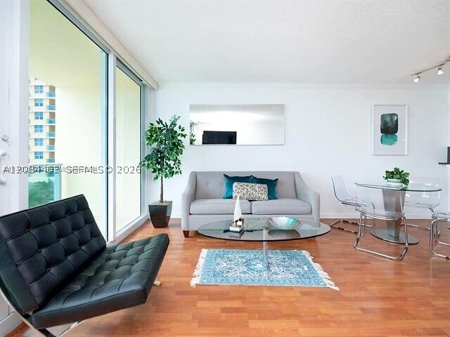 Building Photo - 2501 S Ocean Dr