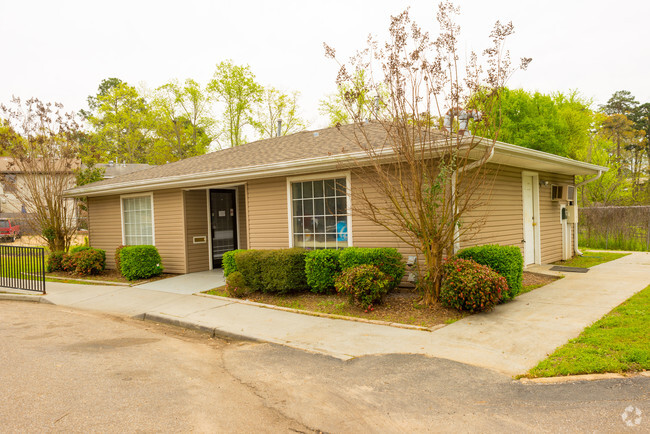 Building Photo - Brookview Apartments