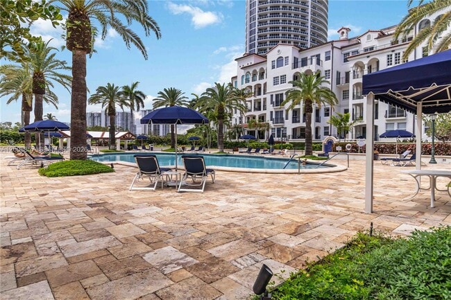Building Photo - 3700 Island Blvd