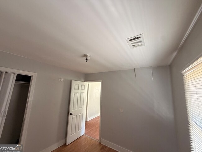 Building Photo - 2203 Tiger Flowers Dr NW