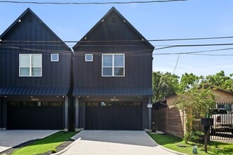 Building Photo - 3802 Buck St