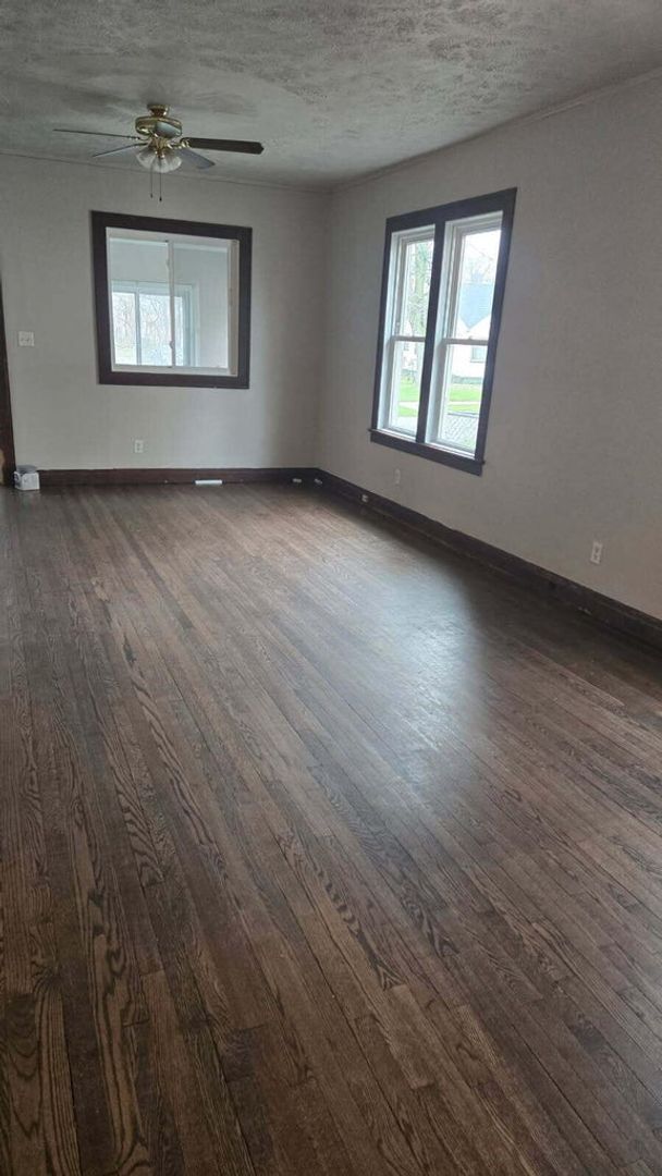 Building Photo - SCHEDULE YOUR APPOINTMENT TODAY & COME SEE...