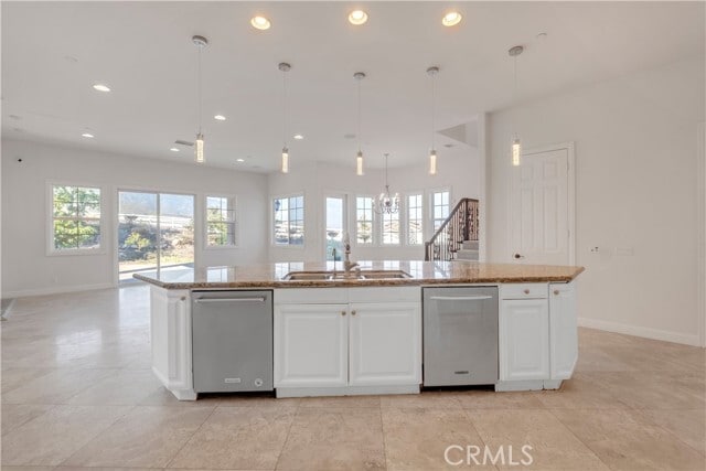 Building Photo - 4925 Lone Acres Ct