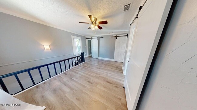 Building Photo - 829 N Oleander Ave