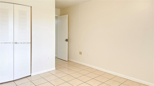 Building Photo - 7090 NW 179th St
