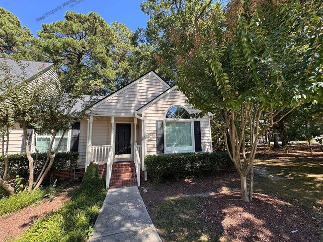 Building Photo - 100 Halsmer Ct