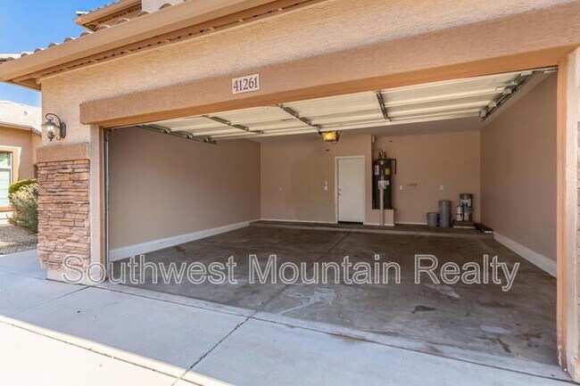 Building Photo - 41261 W Laramie Rd