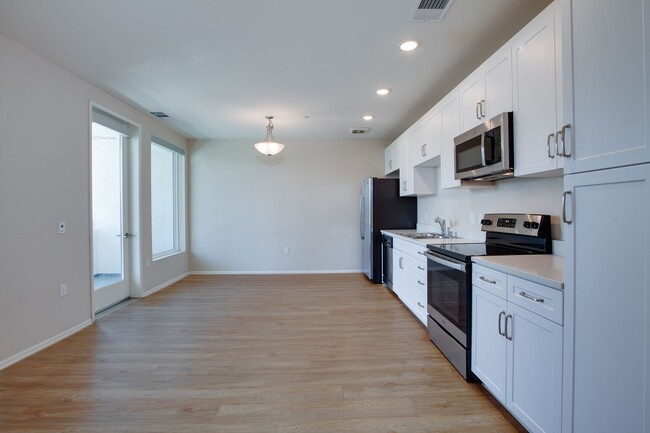 Interior Photo - C + C Flats on Church and Center