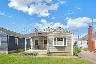 Building Photo - 227 Haldy Ave