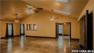 Building Photo - 923 Midnight Dr