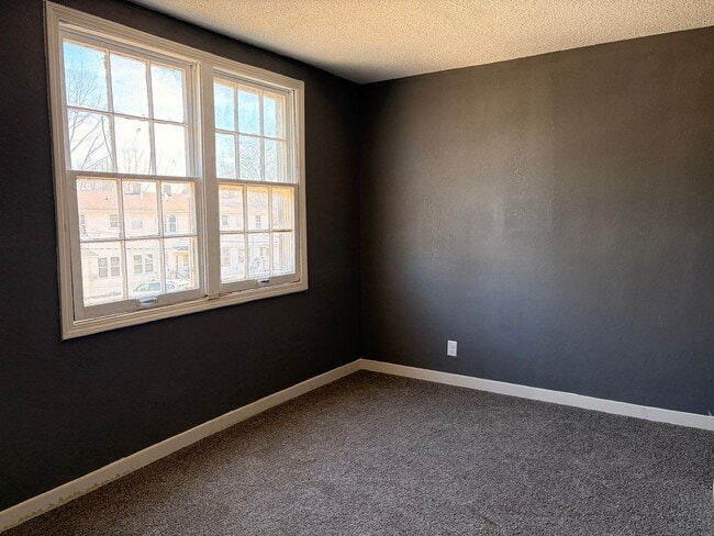 Building Photo - 46 Blackhawk Rd