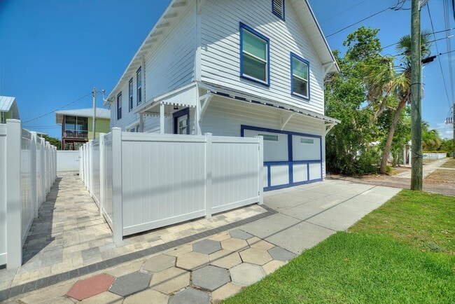 Charming 1 Bed, 1 Bath Apartment - All Ut... - Charming 1 Bed, 1 Bath Apartment - All  Ut...
