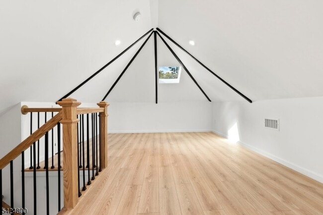 Building Photo - 40 Edgewood Rd