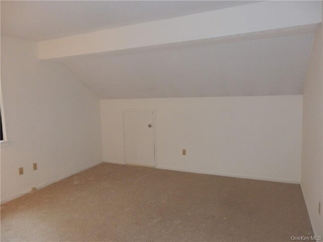 Building Photo - 132 B Heritage Hills