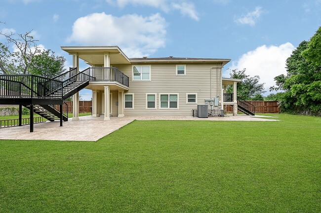 Building Photo - 12430 Pecan Ct