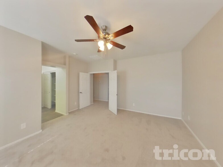 Building Photo - 44103 W Neely Dr