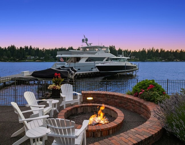 Building Photo - 5bd/5.5ba Yarrow Point Home