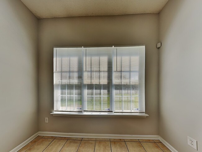 Building Photo - 3518 Joel Turner Dr