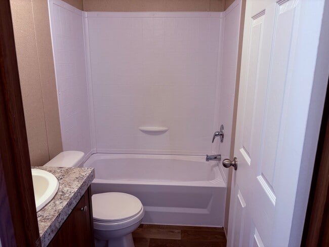 Building Photo - 599 FM 3228