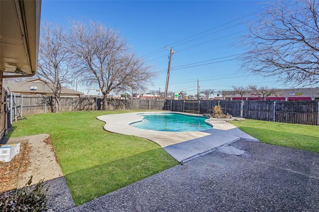 Building Photo - 827 San Juan Dr