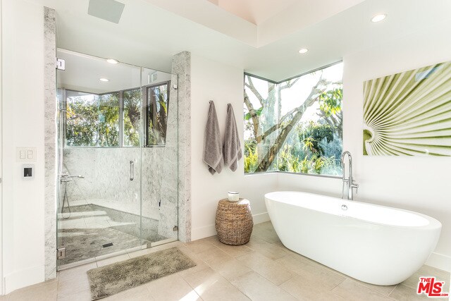 Building Photo - 28775 Sea Ranch Way