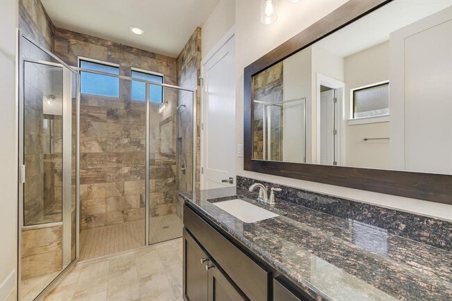 Building Photo - 509 Baylee Love Ln E