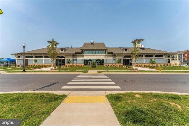 Building Photo - 9162 Landon House Ln
