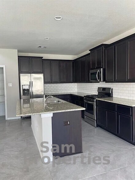 Building Photo - 3413 Harvest Meadow Ln