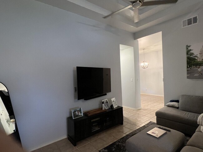 Building Photo - 510 Shiloh Dr