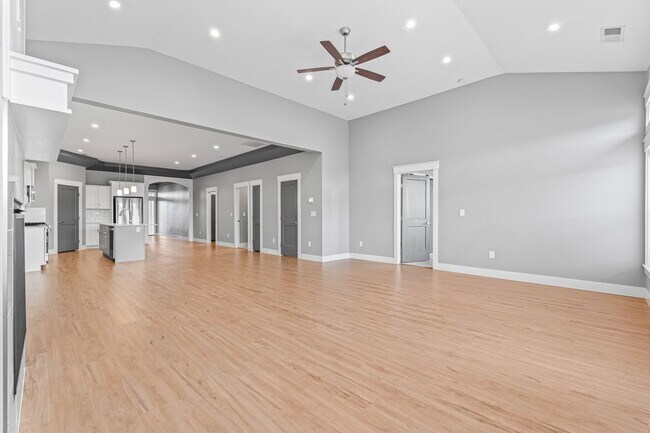 Building Photo - 12505 W Goldcrest St