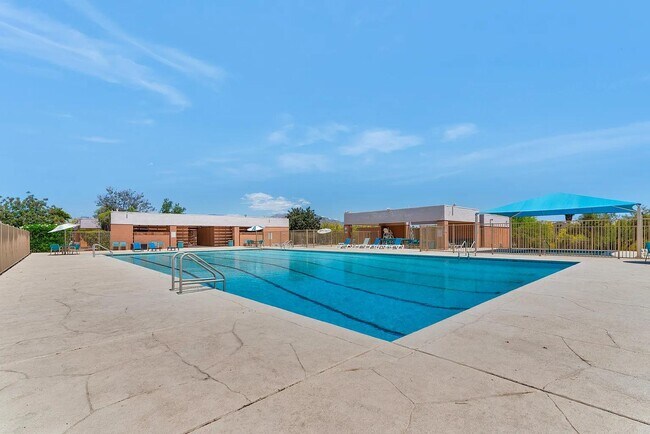 Building Photo - 4979 W Condor Dr
