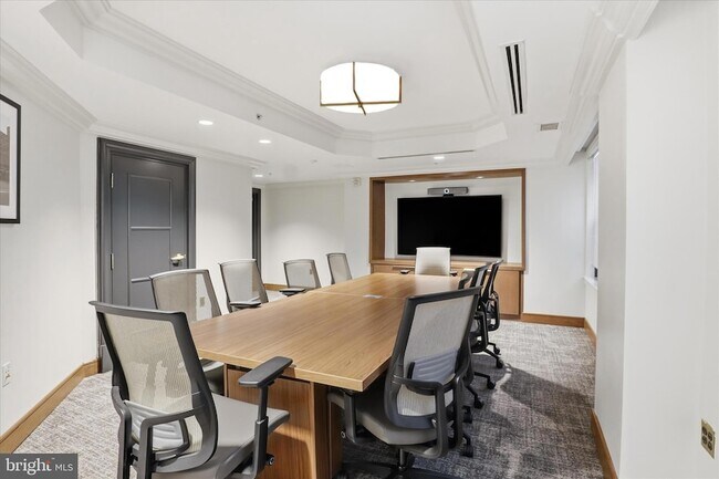 Building Photo - 631 D St NW