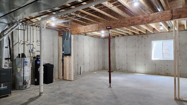 Building Photo - 4858 Suelo Rd