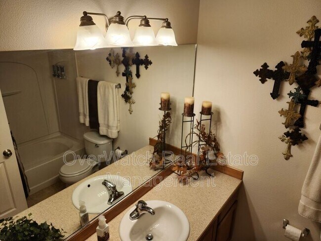 Building Photo - 7139 Fairweather Dr