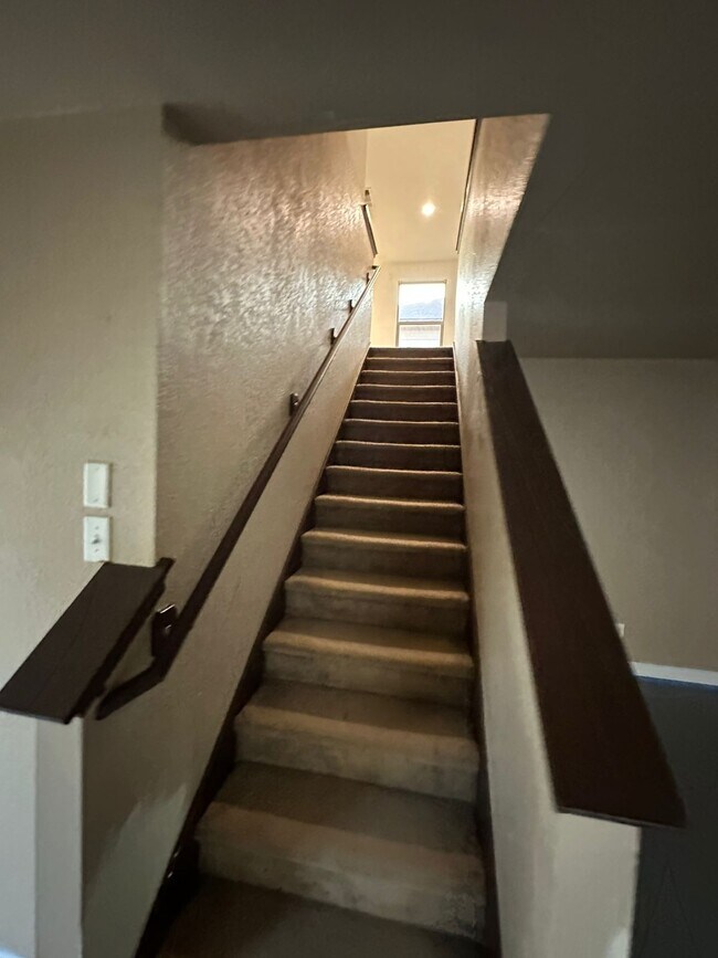 Building Photo - 9846 Balboa Island