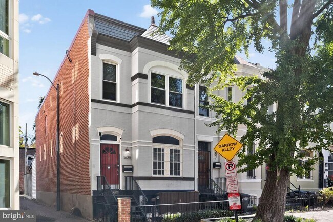 Building Photo - 1635 Marion St NW