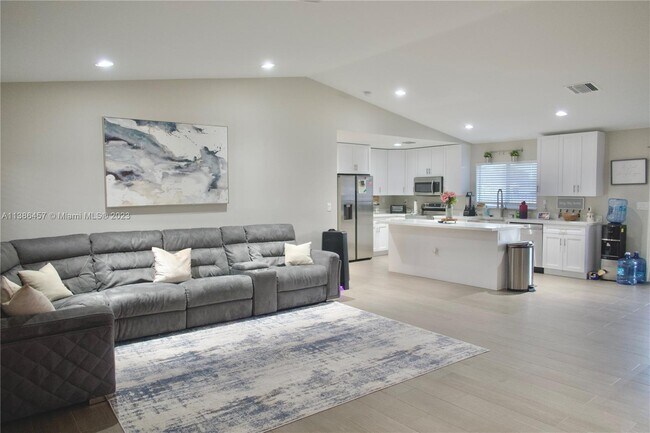 Building Photo - 20560 SW 319th St