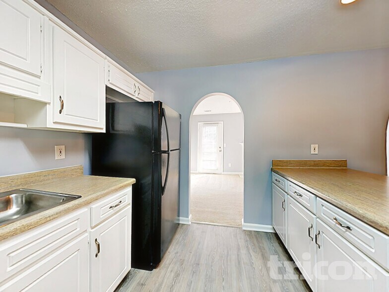 Building Photo - 3796 Soapstone Rd