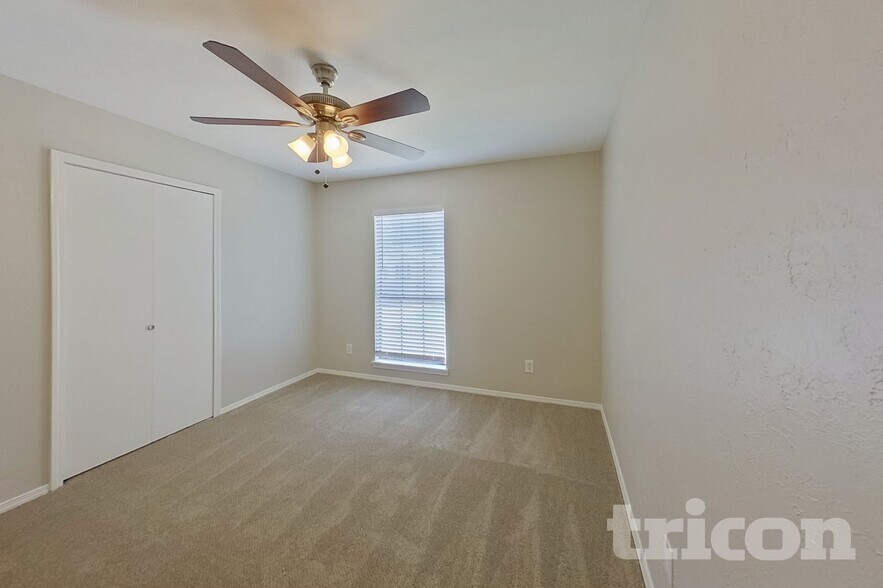 Building Photo - 3316 Forest Creek Dr