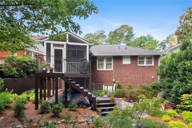 Building Photo - 149 Ponce De Leon Ct